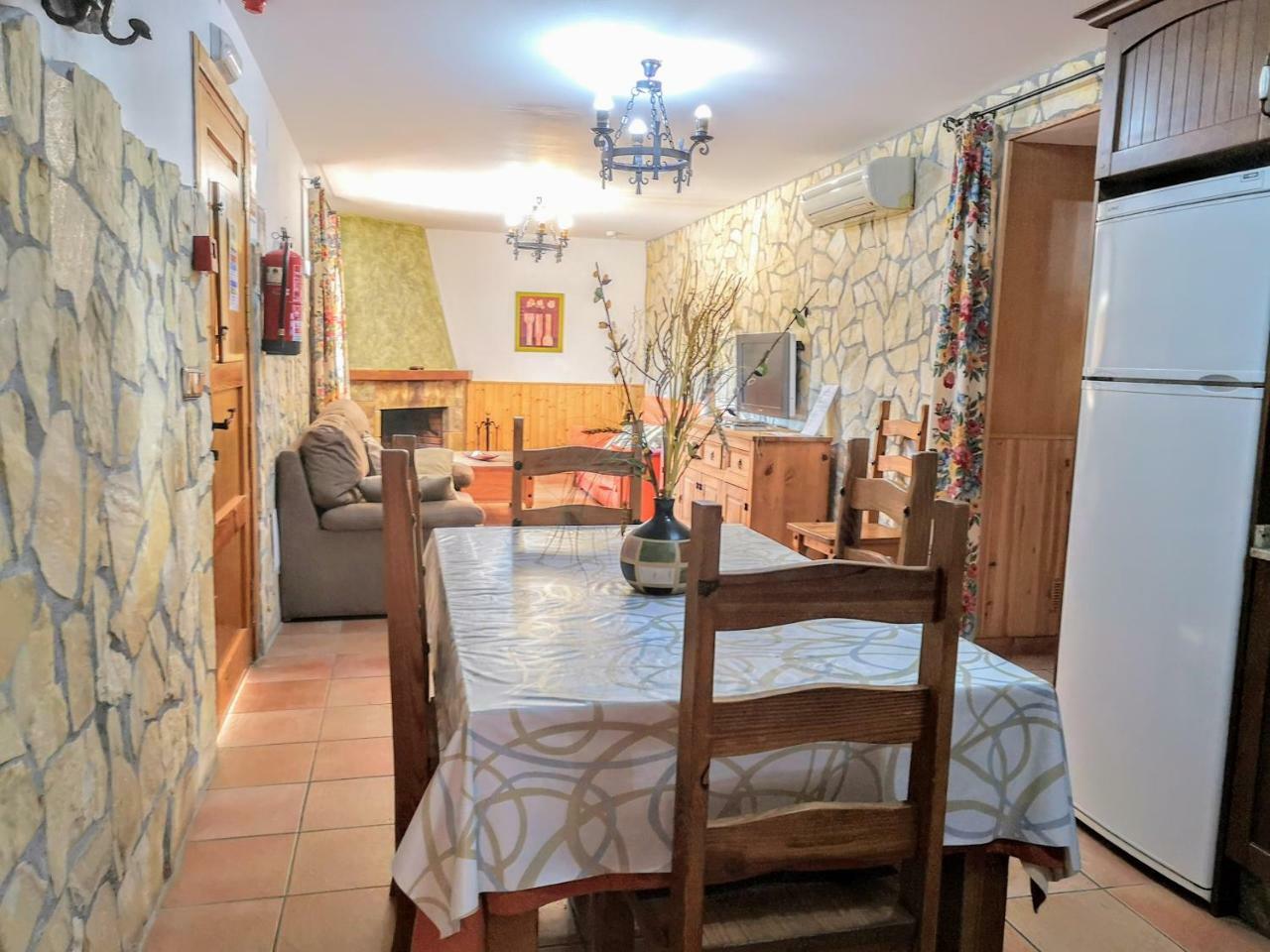 Penzion Complejo Rural Sol De Taberno Exteriér fotografie